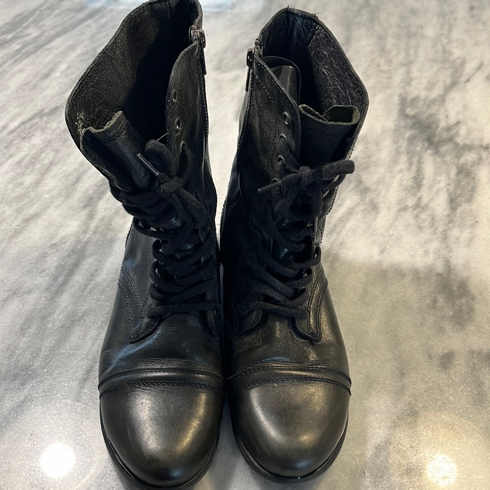 Steve Madden Troopa Boot